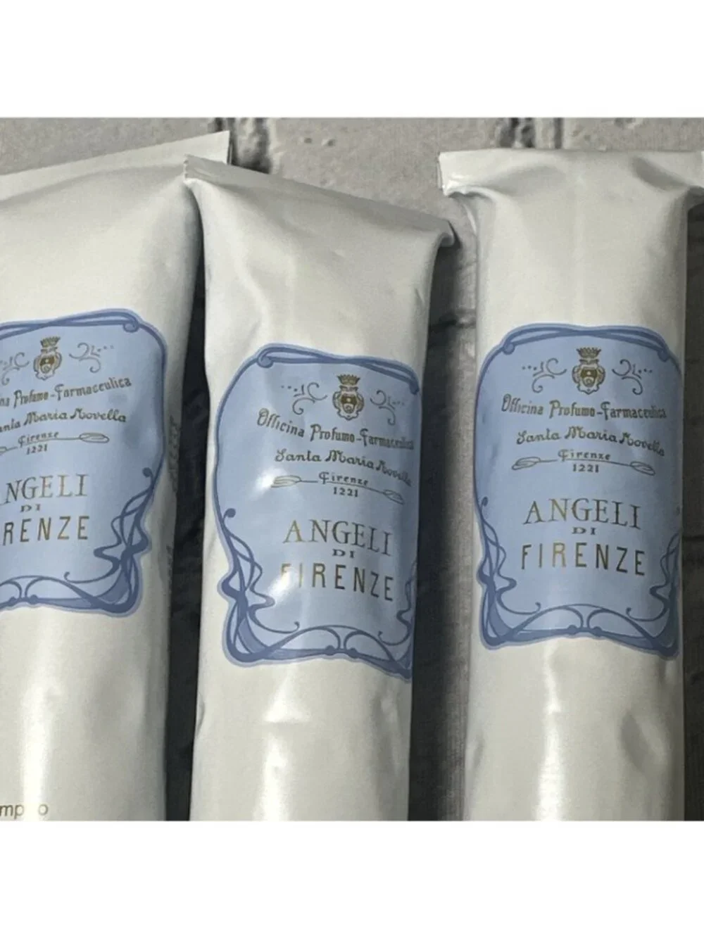 Santa Maria Novella Angeli di Firenze Hair Shampoo Conditioner & Solid Soap 4